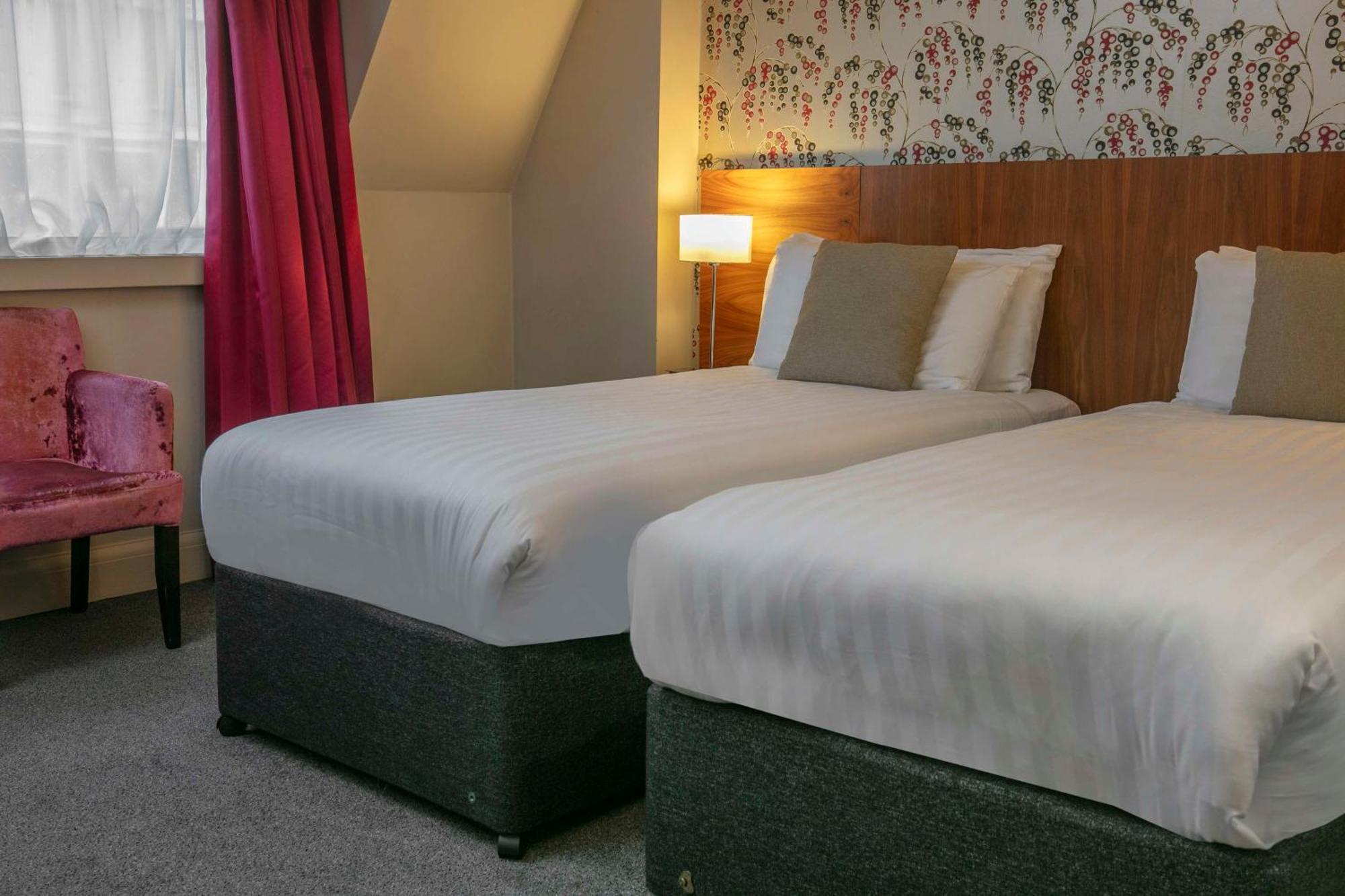 Heywood House Hotel, Bw Signature Collection 4*